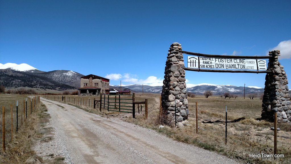 Tarryall Ranch along Hwy 285. Summer road trip tips - Colorado. HeidiTown.com