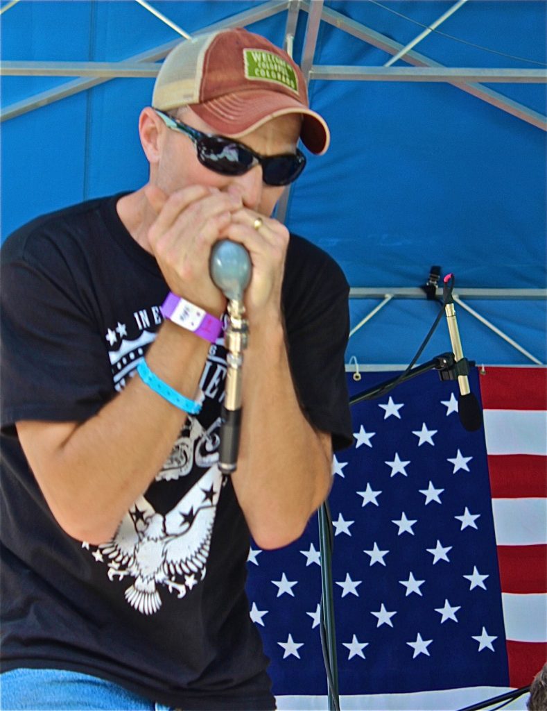 one roof blues at San Juan Brewfest