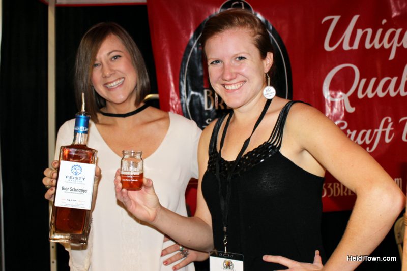 featured-festival-fall-back-beer-festival-2016-estes-park-heiditown-1