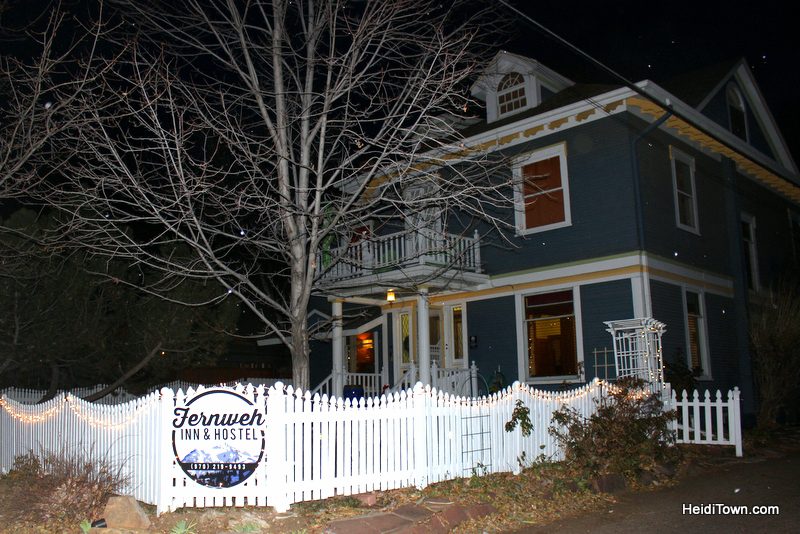 Fort Collins for Christmas, the Fernweh Inn & Hostel in the snow