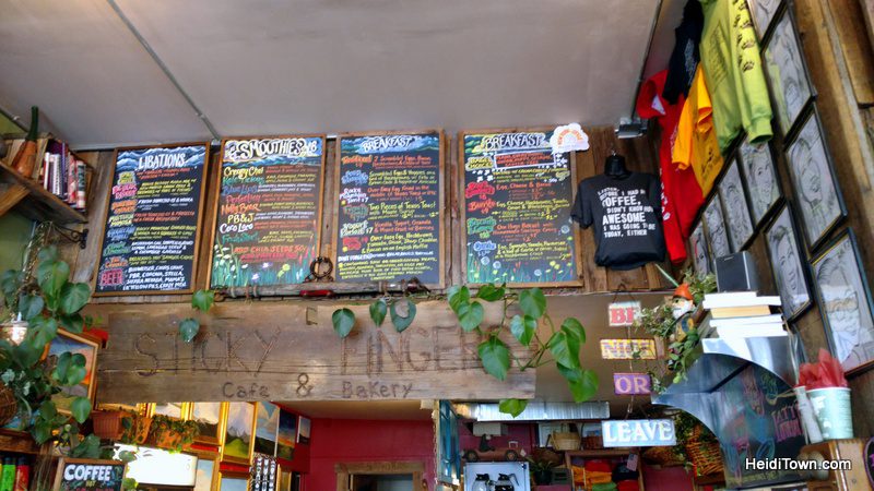 How we ended up in Minturn, Colorado & Why You Might Want to Go. HeidiTown (1)