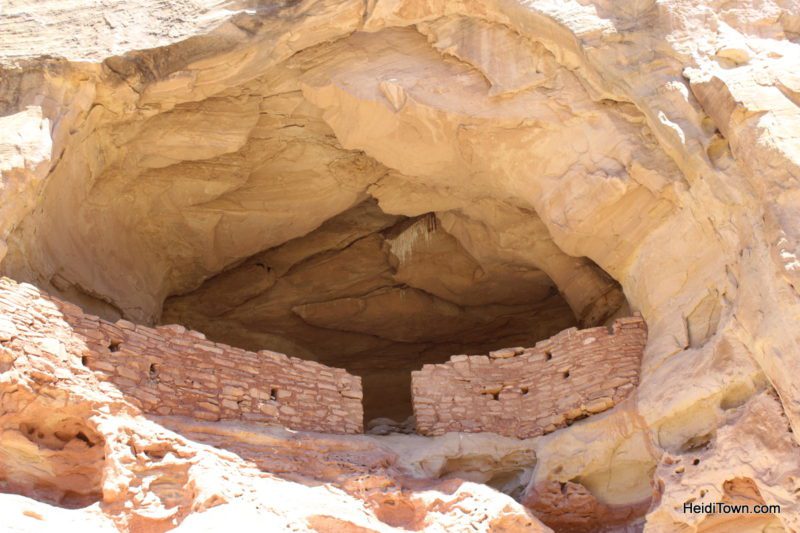 Hiking in Canyon of the Ancients National Monument in Mesa Verde Country. HeidiTown (8)