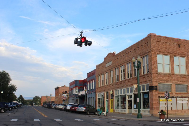 Meet Me in Meeker, Part One. Shopping downtown. HeidiTown.com