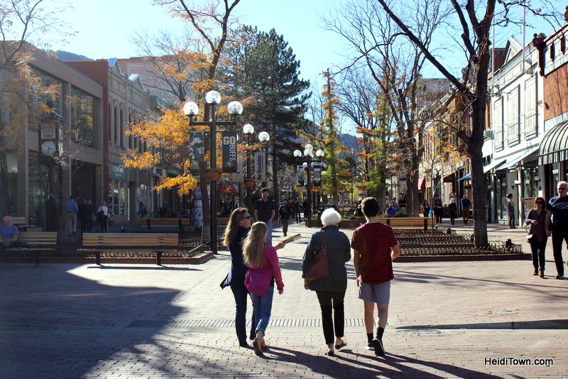 The Mayor Goes Shopping on the Pearl Street Mall in Boulder, Colorado (11)
