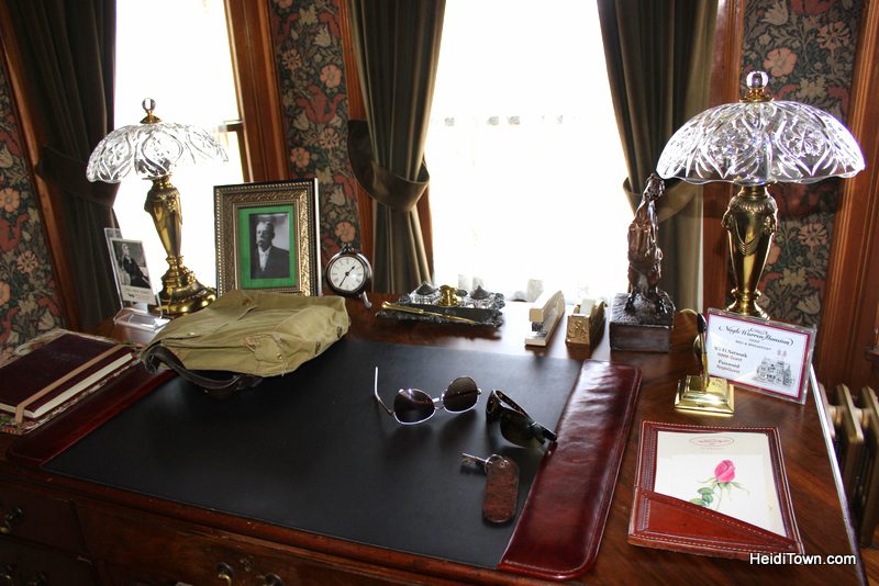 A Lavishly Masculine Bed & Breakfast in Cheyenne, Wyoming (1)