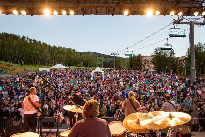 Colorado Mountain Music Festivals Not to Miss This Summer. Snowmass_SummerConcert_Jeremy Swanson. HeidiTown.com